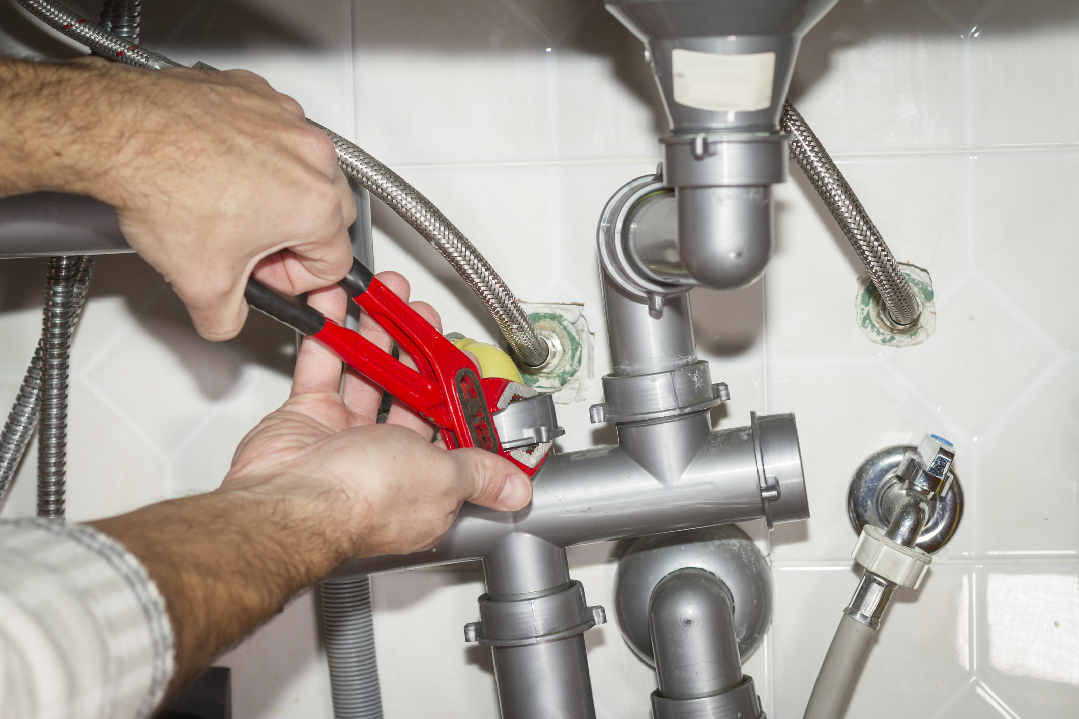 Revitalize Your Kitchen: Upgrading Plumbing Systems with Repiping