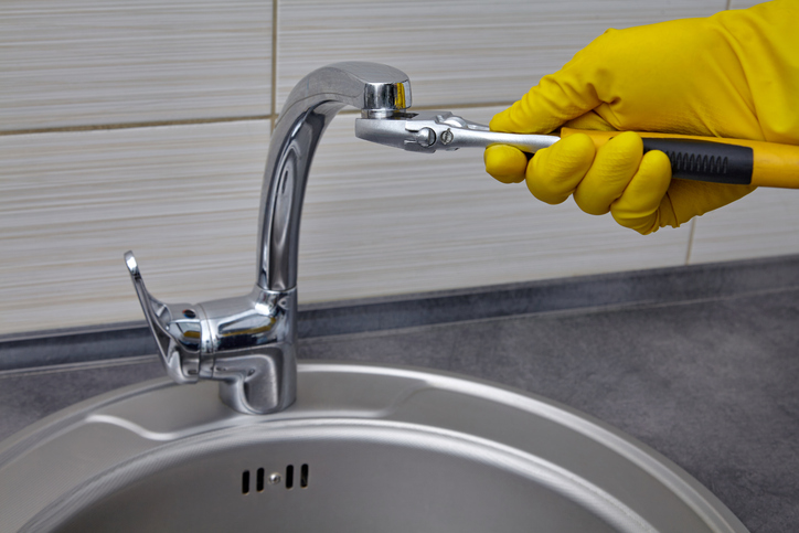 How to Choose the Best Plumber for Faucet Installation